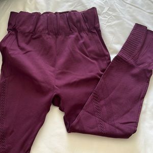 Maroon Fabletics Leggings w/ Leg Detail